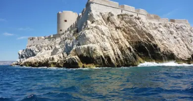 La Grande Laverie : Marseille mise sur le basket pour unir et émanciper sa jeunesse