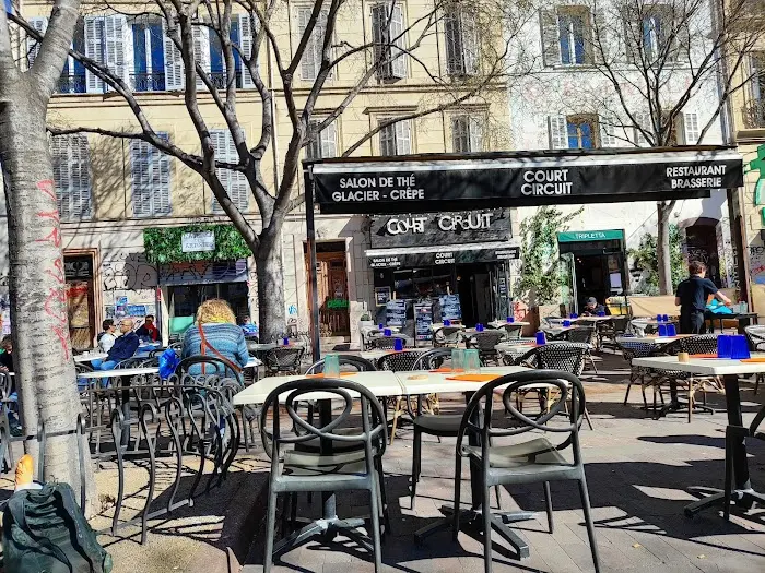 La dame du mont à Marseille : informations utiles