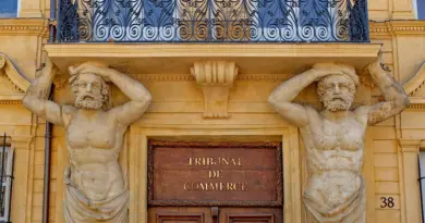 Marseille : la mairie prévoit d’ouvrir le premier Ehpad municipal de la ville, qui sera aussi un lieu intergénérationnel