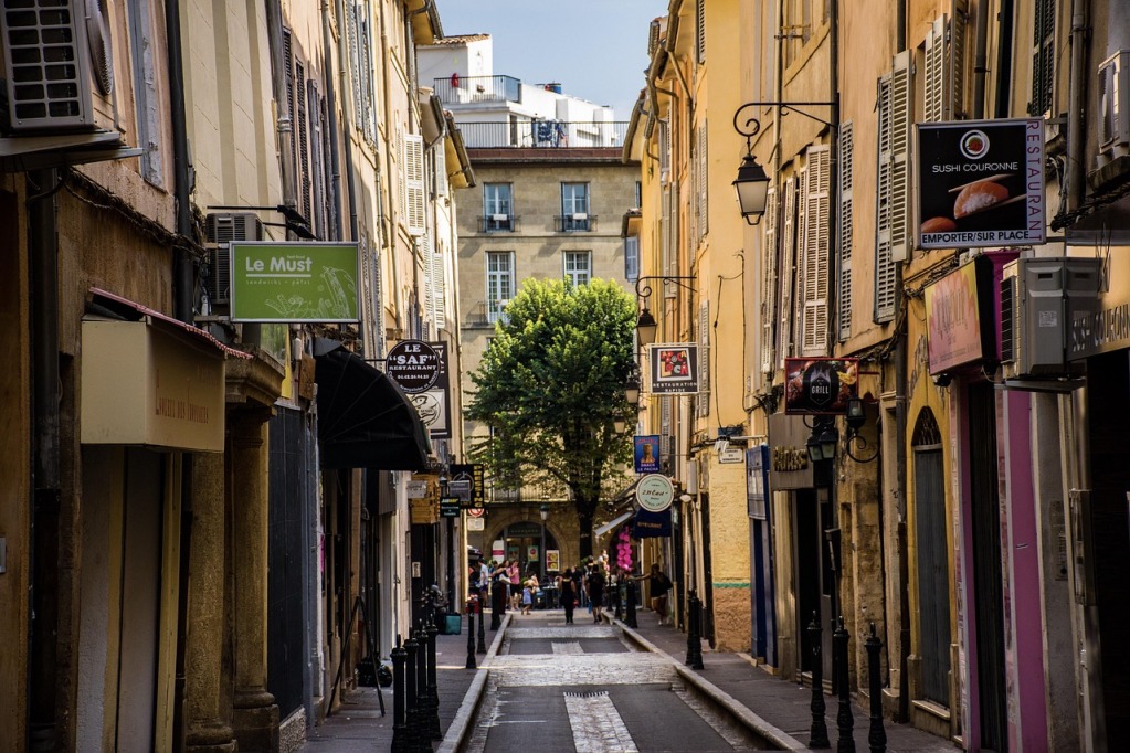 Une flotte de 2000 vélos électriques en libre-service déployée à Marseille en 2023