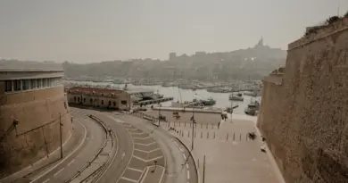 Job dating dans le secteur de la petite enfance : la Ville de Marseille recrute et soigne ses agents