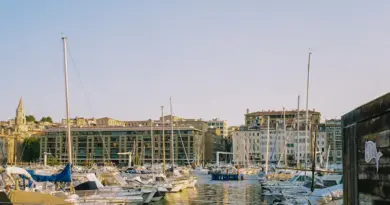 VIDÉO. Le très chaud retour de la fête des écoles sur le Vieux-Port de Marseille